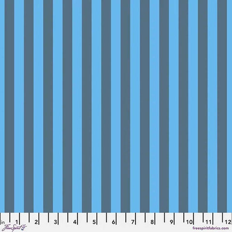 Pattern of blue stripes with ruler