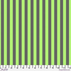Pattern of green stripes with ruler