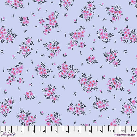 Light purple ditzy flower blender print with ruler