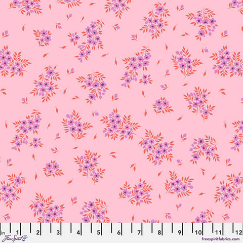 Pink ditzy flower blender print with ruler